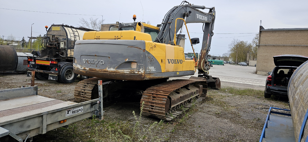Volvo EC 210 BLC - Верижен багер: снимка 5 Volvo EC 210 BLC - Верижен багер: снимка 5