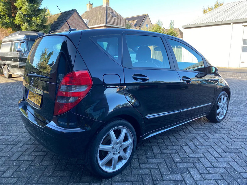 Mercedes-Benz A-Klasse 170 Automaat,Avantgarde. - Лек автомобил: снимка 3 Mercedes-Benz A-Klasse 170 Automaat,Avantgarde. - Лек автомобил: снимка 3