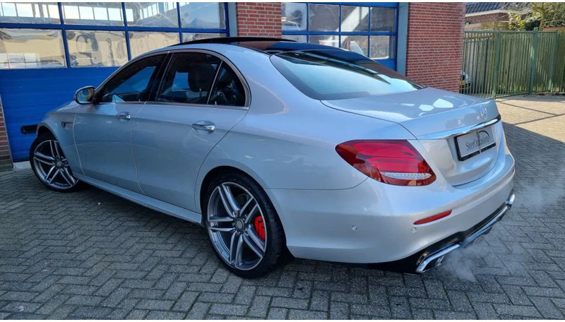 Mercedes-Benz E-Klasse 63 S, 4 Matic AMG..... Premium plus. - Седан: снимка 4 Mercedes-Benz E-Klasse 63 S, 4 Matic AMG..... Premium plus. - Седан: снимка 4
