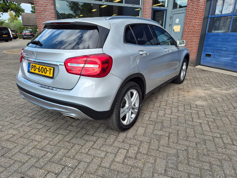 Mercedes-Benz GLA 200 automaat Prestige - Лек автомобил: снимка 4 Mercedes-Benz GLA 200 automaat Prestige - Лек автомобил: снимка 4