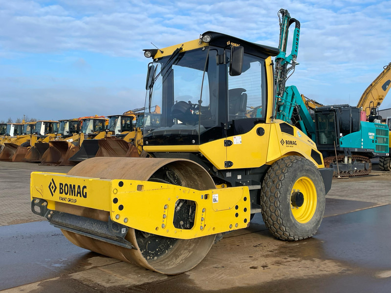 Bomag BW177D-5 | Airconditioning EPA /EU Stage V - Валяк: снимка 2 Bomag BW177D-5 | Airconditioning EPA /EU Stage V - Валяк: снимка 2