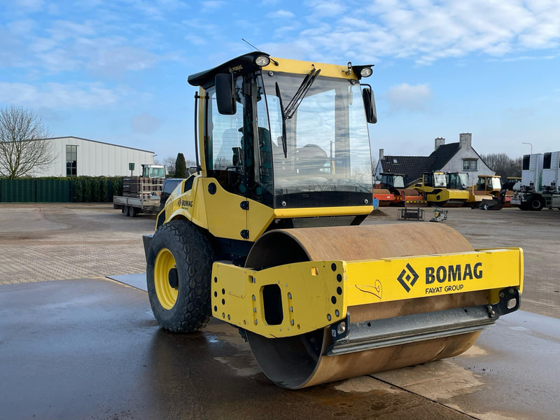 Bomag BW177D-5 | Airconditioning EPA /EU Stage V - Валяк: снимка 3 Bomag BW177D-5 | Airconditioning EPA /EU Stage V - Валяк: снимка 3