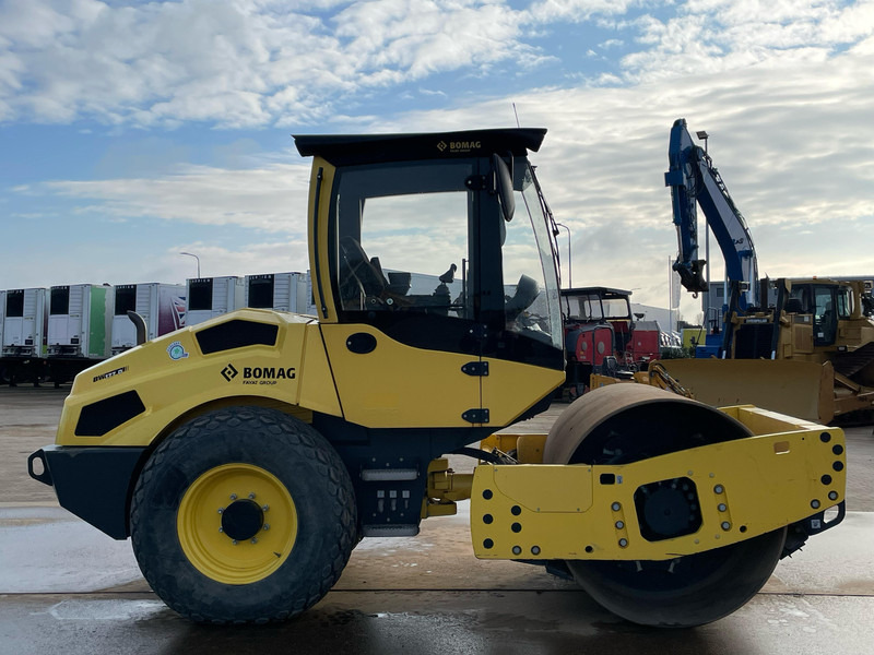 Bomag BW177D-5 | Airconditioning EPA /EU Stage V - Валяк: снимка 5 Bomag BW177D-5 | Airconditioning EPA /EU Stage V - Валяк: снимка 5