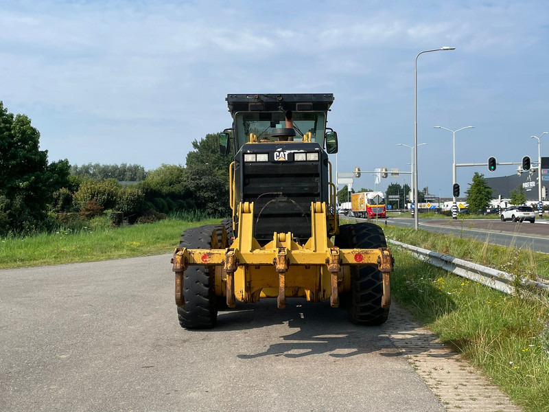 Caterpillar 140GC (140G/140H/140K) - Грейдер: снимка 4 Caterpillar 140GC (140G/140H/140K) - Грейдер: снимка 4