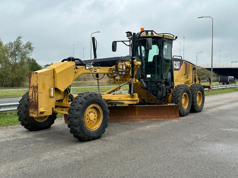 Caterpillar 140M - Грейдер: снимка 2 Caterpillar 140M - Грейдер: снимка 2
