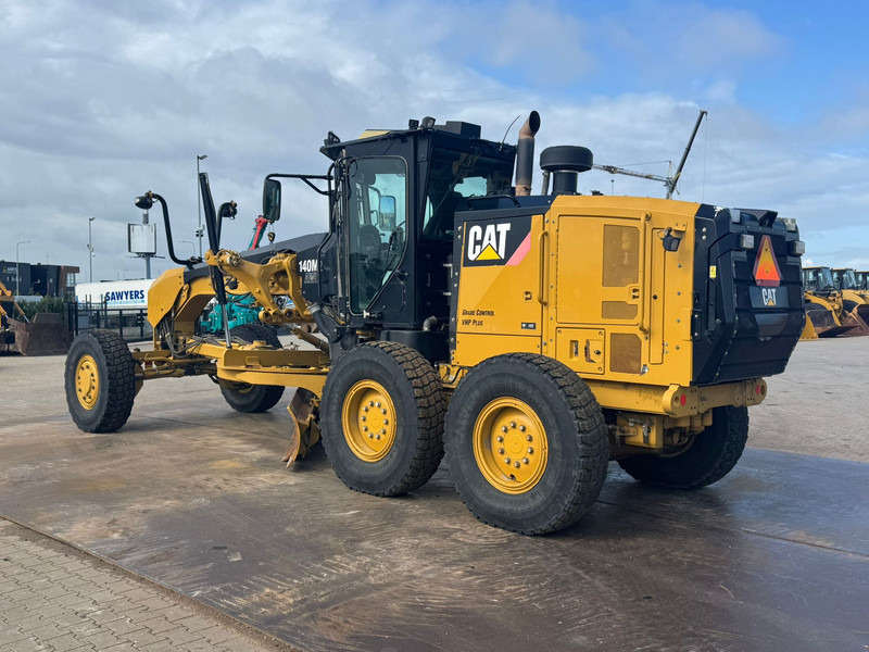 Caterpillar 140M2 AWD - Грейдер: снимка 3 Caterpillar 140M2 AWD - Грейдер: снимка 3