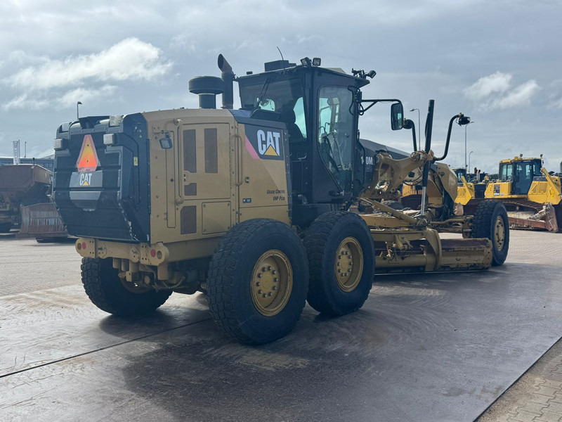 Caterpillar 140M2 AWD - Грейдер: снимка 5 Caterpillar 140M2 AWD - Грейдер: снимка 5