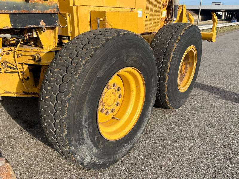 Грейдер Caterpillar 160H: снимка 11