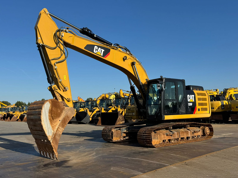 Caterpillar 326FL - Верижен багер: снимка 2 Caterpillar 326FL - Верижен багер: снимка 2
