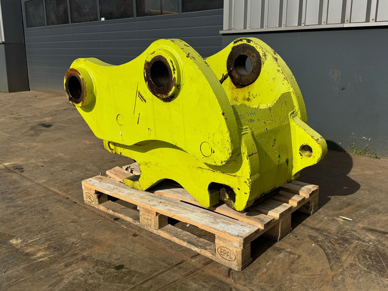 Caterpillar 352F Miller Pin-On Quick Coupler - Бързо сменник: снимка 3 Caterpillar 352F Miller Pin-On Quick Coupler - Бързо сменник: снимка 3