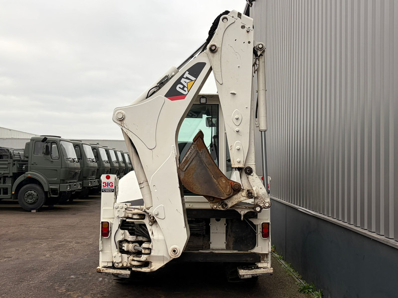 Caterpillar 432F2 - Багер-товарач: снимка 4 Caterpillar 432F2 - Багер-товарач: снимка 4