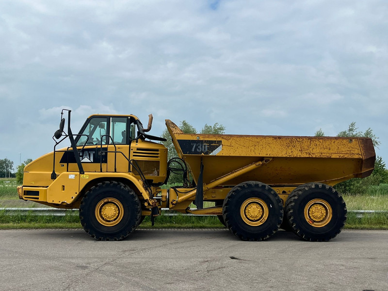 Caterpillar 730 - Съчленен самосвал: снимка 1 Caterpillar 730 - Съчленен самосвал: снимка 1
