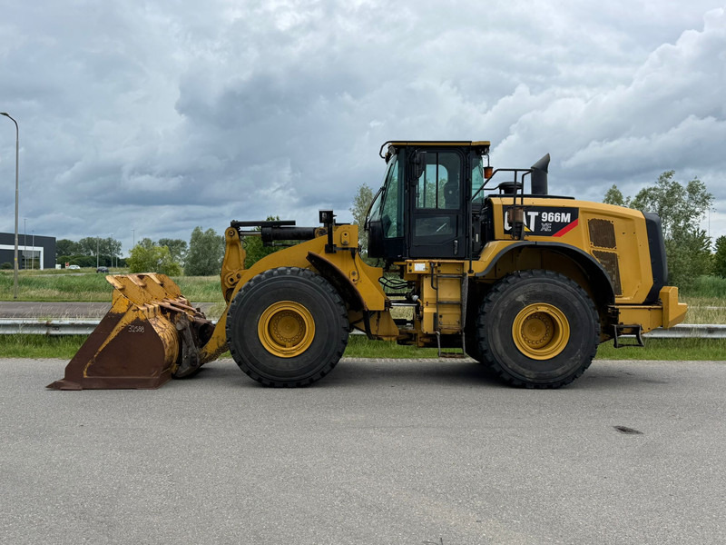 Caterpillar 966M XE - Колесен товарач: снимка 1 Caterpillar 966M XE - Колесен товарач: снимка 1