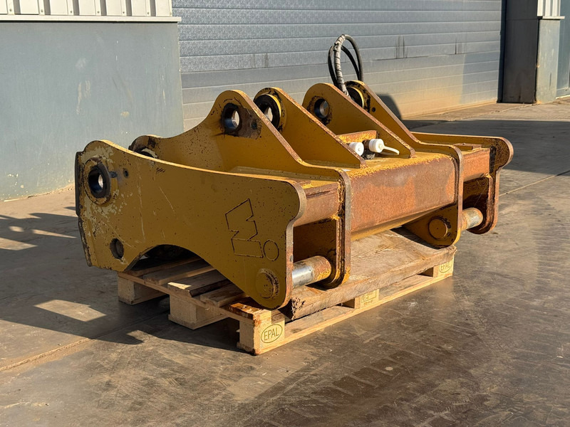 Caterpillar 980M quick coupler, Volvo groot - Кофа: снимка 2 Caterpillar 980M quick coupler, Volvo groot - Кофа: снимка 2