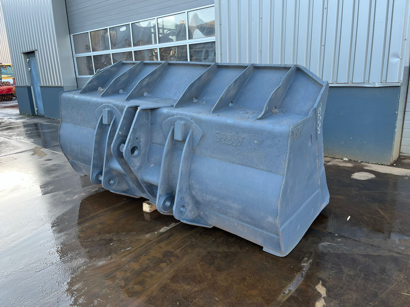 Caterpillar Bucket 950 - Кофа: снимка 1 Caterpillar Bucket 950 - Кофа: снимка 1