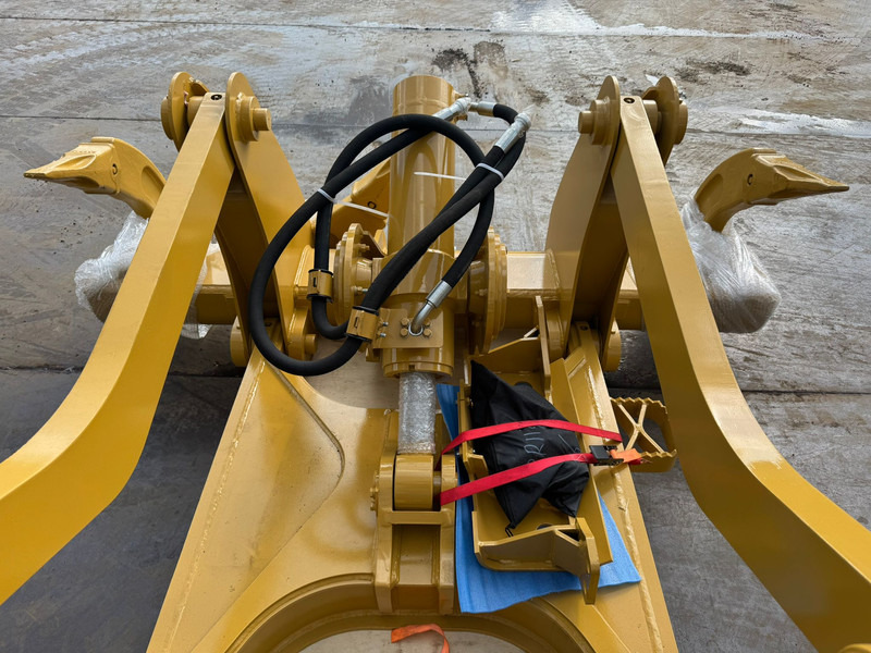 Нови Скарификатор Caterpillar D6 New Gen Ripper with 1 Cylinder: снимка 10