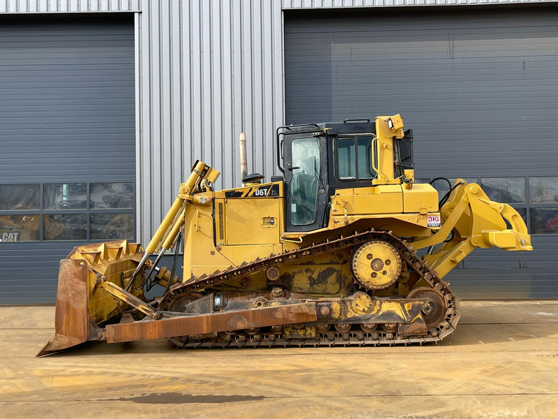 Caterpillar D6T XL - Булдозер: снимка 1 Caterpillar D6T XL - Булдозер: снимка 1