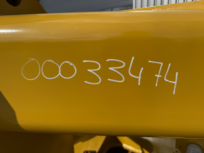 Нови Скарификатор Caterpillar D8T D8R D8N Single Shank Ripper (forged shanks): снимка 10 Нови Скарификатор Caterpillar D8T D8R D8N Single Shank Ripper (forged shanks): снимка 10