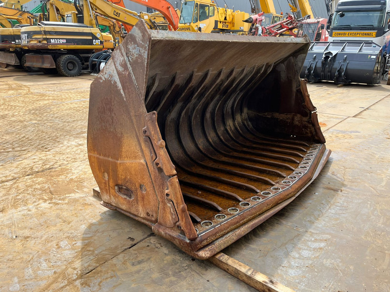 Doosan Bucket DL420-3 4500 l - Кофа: снимка 4 Doosan Bucket DL420-3 4500 l - Кофа: снимка 4