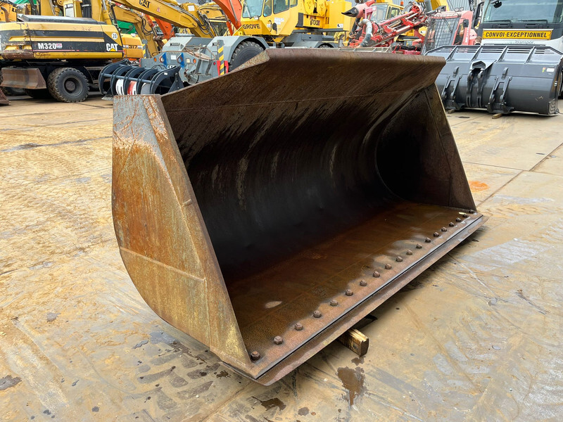 Doosan Bucket Doosan 3.5 CBM - Кофа: снимка 4 Doosan Bucket Doosan 3.5 CBM - Кофа: снимка 4
