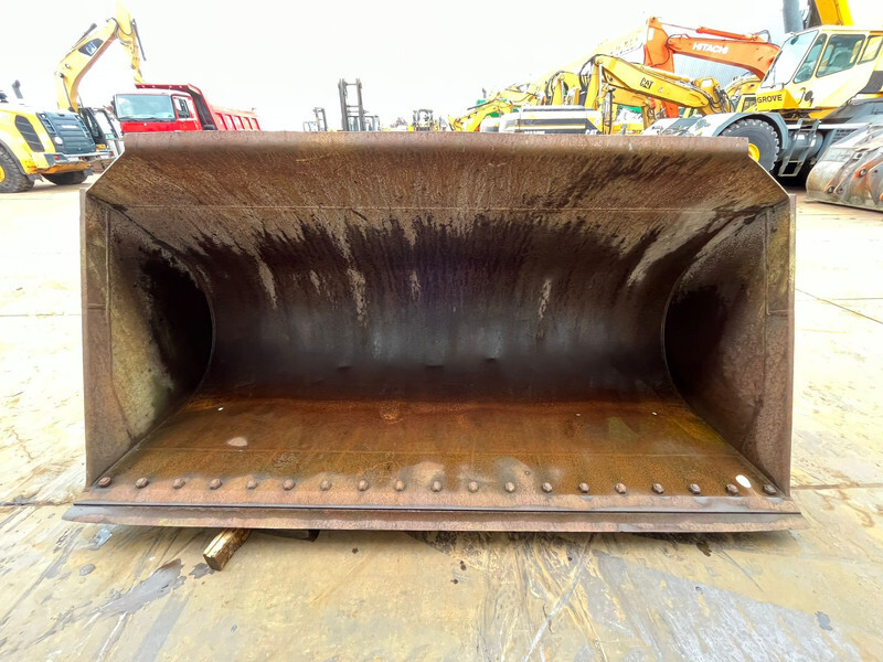 Doosan Bucket Doosan 3.5 CBM - Кофа: снимка 2 Doosan Bucket Doosan 3.5 CBM - Кофа: снимка 2