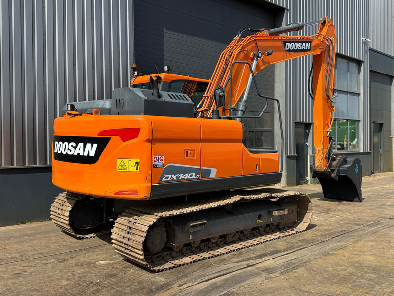 Doosan DX140LC-5 - CE / Verachtert CW30 - GP edge bucket - Верижен багер: снимка 5 Doosan DX140LC-5 - CE / Verachtert CW30 - GP edge bucket - Верижен багер: снимка 5