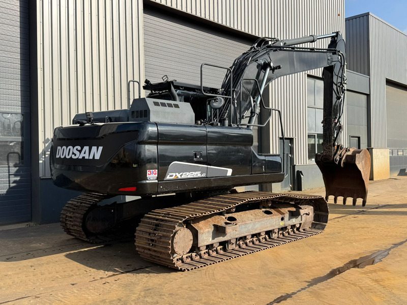 Doosan DX225LC-5 - Верижен багер: снимка 5 Doosan DX225LC-5 - Верижен багер: снимка 5