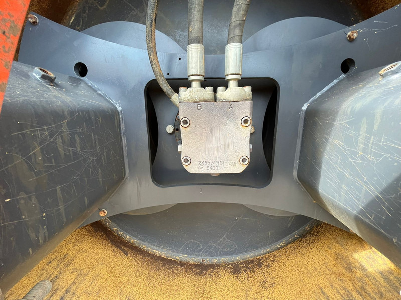 Валяк Hamm 311 Soil Compactor: снимка 15