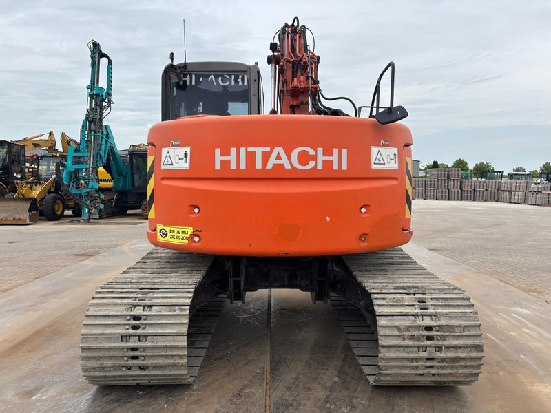 Hitachi ZX135US - Багер: снимка 4 Hitachi ZX135US - Багер: снимка 4