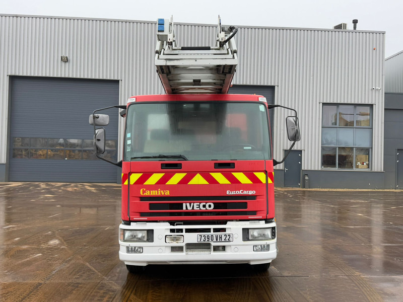 Iveco 130E23 4x2 Firetruck - Пожарна кола: снимка 3 Iveco 130E23 4x2 Firetruck - Пожарна кола: снимка 3