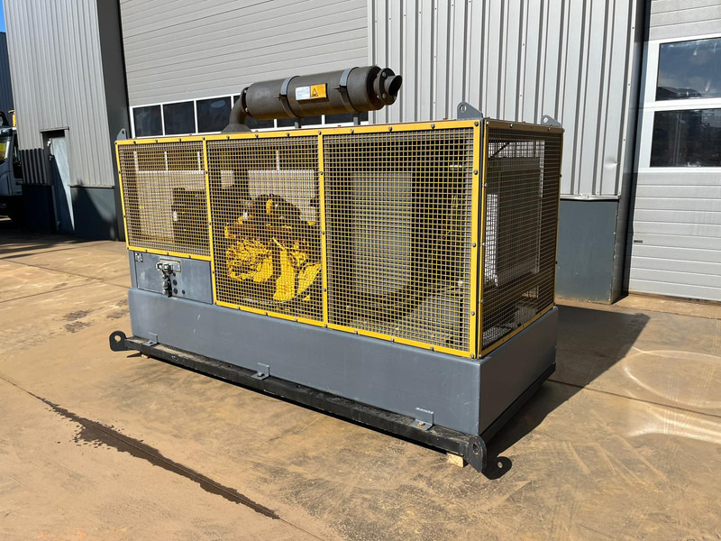 John Deere Hydraulic Powerpack A 200 - Unused - Лек автомобил: снимка 3 John Deere Hydraulic Powerpack A 200 - Unused - Лек автомобил: снимка 3