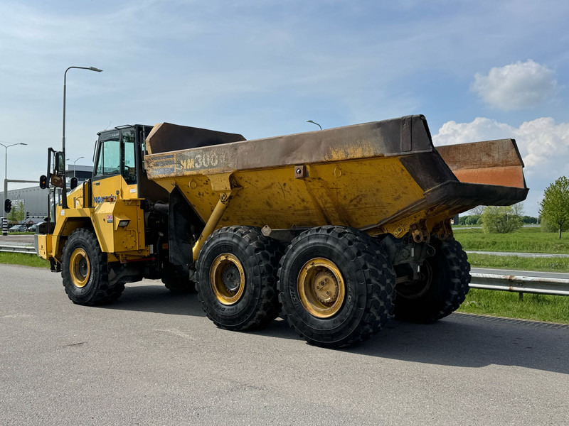 Komatsu HM300-2 - Съчленен самосвал: снимка 3 Komatsu HM300-2 - Съчленен самосвал: снимка 3
