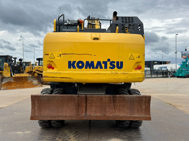 Komatsu PW180-11 - Колесен багер: снимка 4 Komatsu PW180-11 - Колесен багер: снимка 4