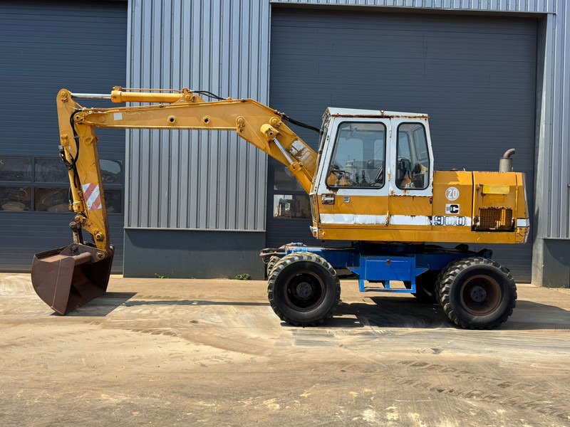 Liebherr A900C - Колесен багер: снимка 1 Liebherr A900C - Колесен багер: снимка 1