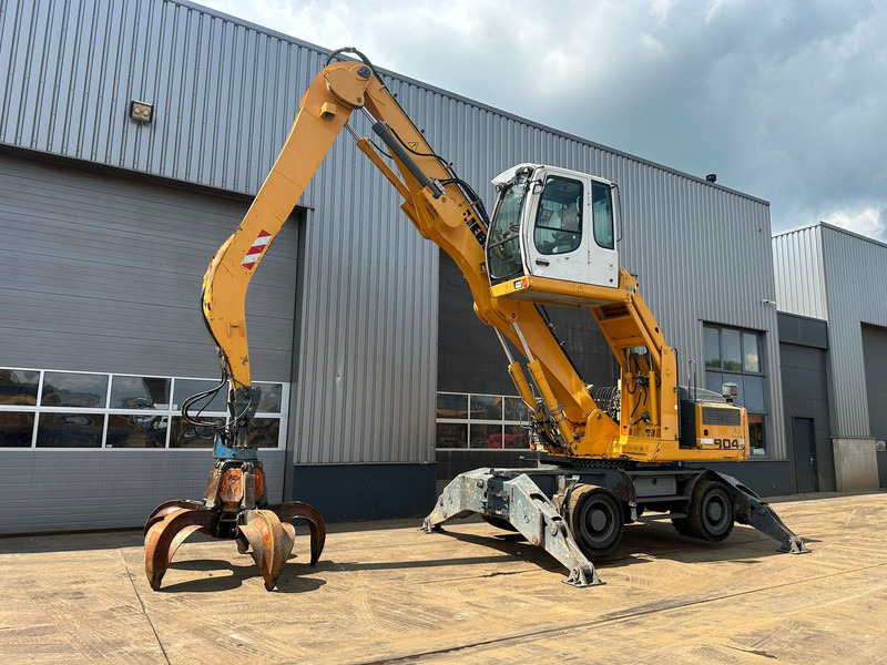 Liebherr A904C - Material Handler - Багер за манипулиране на материали: снимка 2 Liebherr A904C - Material Handler - Багер за манипулиране на материали: снимка 2