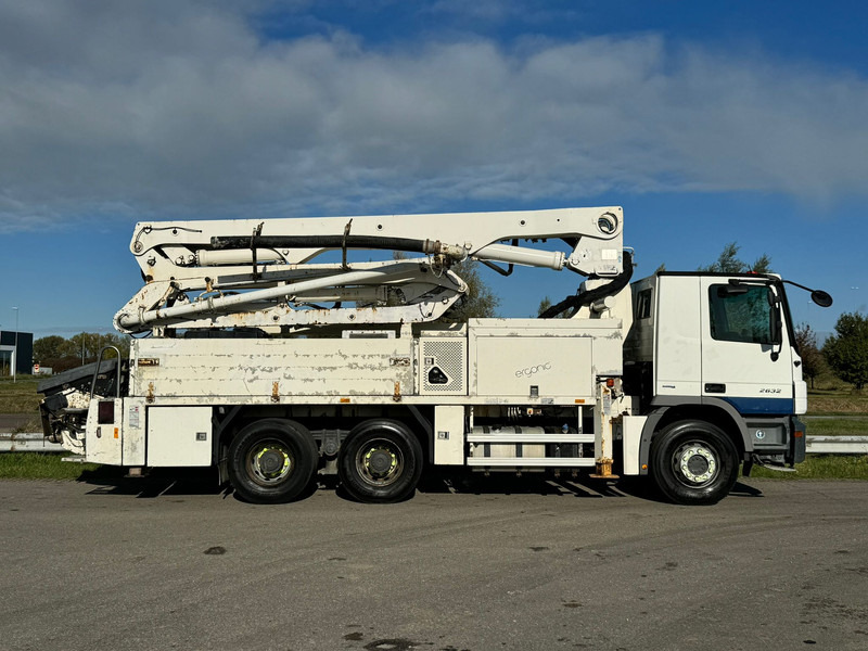 MERCEDESBENZ Actros 2632 6x4 with Putzmeister BSF 24-4 11 24m concrete pump - Бетон помпа: снимка 5 MERCEDESBENZ Actros 2632 6x4 with Putzmeister BSF 24-4 11 24m concrete pump - Бетон помпа: снимка 5
