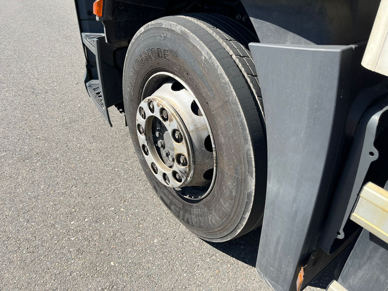 Камион фургон MERCEDESBENZ Antos 1836 4x2: снимка 14
