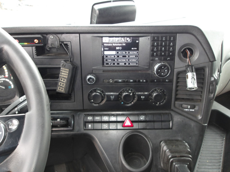 Камион фургон MERCEDESBENZ Antos 1836 4x2: снимка 9