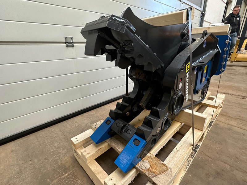 Hammer FRK03 pulverizer - Прикачен инвентар: снимка 4 Hammer FRK03 pulverizer - Прикачен инвентар: снимка 4