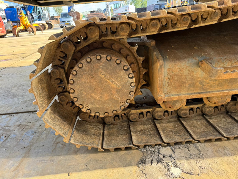 Верижен багер Volvo EC250ENL: снимка 16