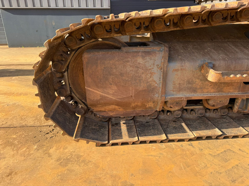 Верижен багер Volvo EC250ENL: снимка 12