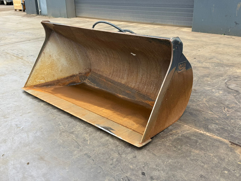 ZFE Side-Tilting bucket - Кофа: снимка 3 ZFE Side-Tilting bucket - Кофа: снимка 3