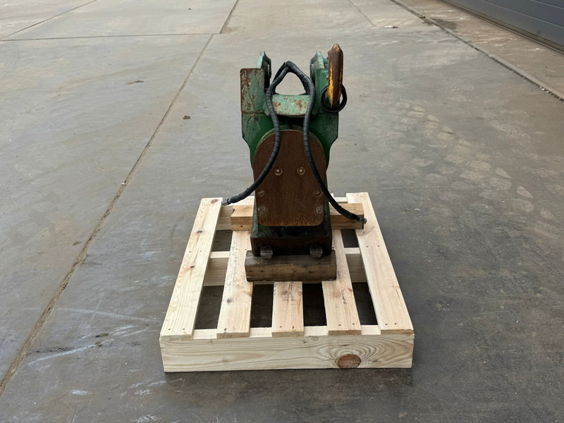 Powertilt Xtra Tilt CAT 302 - Бързо сменник: снимка 5 Powertilt Xtra Tilt CAT 302 - Бързо сменник: снимка 5