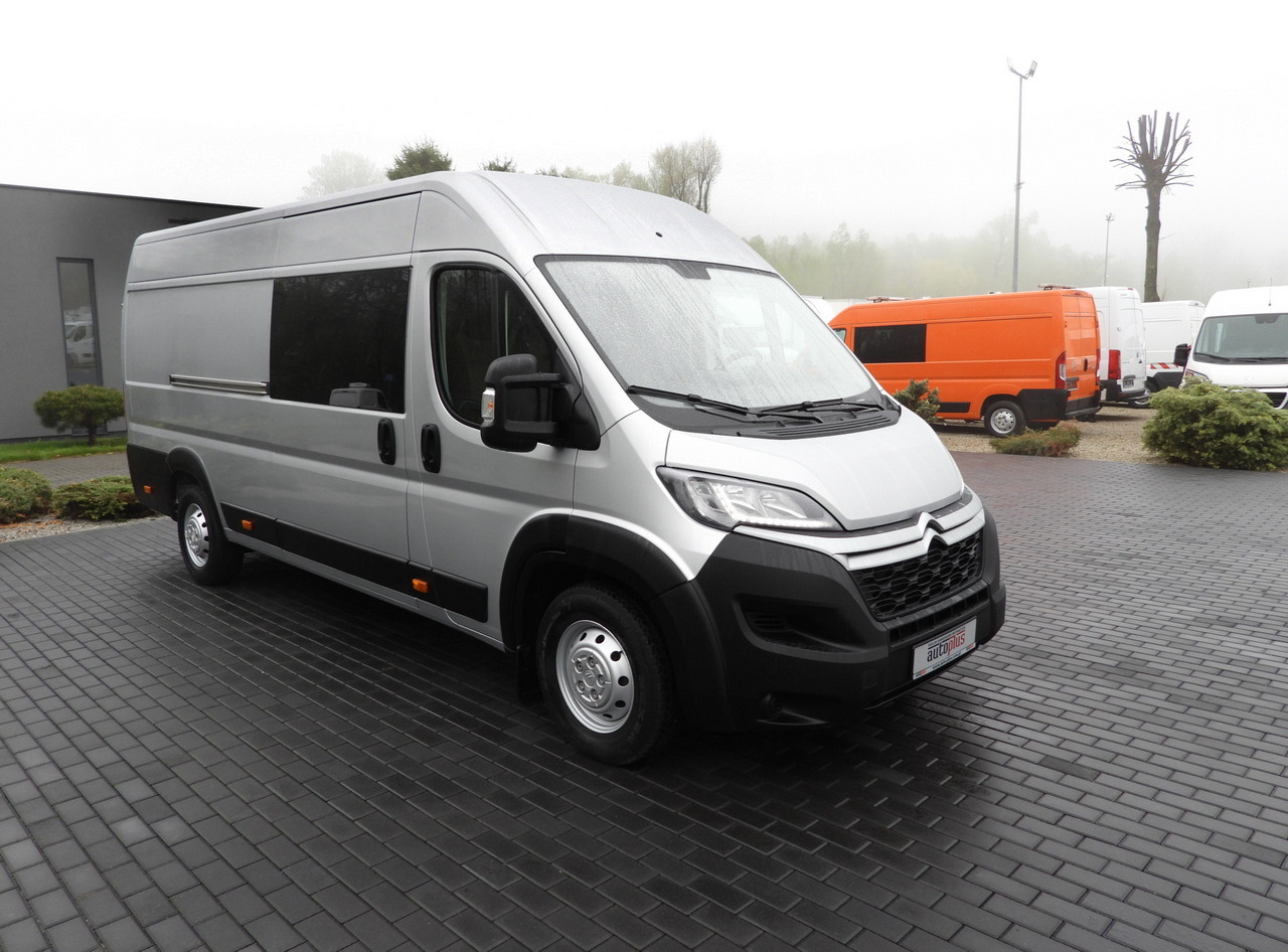 CITROEN JUMPER BOX DELIVERY VAN 7 SEATS CRUISE CONTROL LED LIGHTS AIR CONDITIONING 165HP - Товарен бус: снимка 4 CITROEN JUMPER BOX DELIVERY VAN 7 SEATS CRUISE CONTROL LED LIGHTS AIR CONDITIONING 165HP - Товарен бус: снимка 4