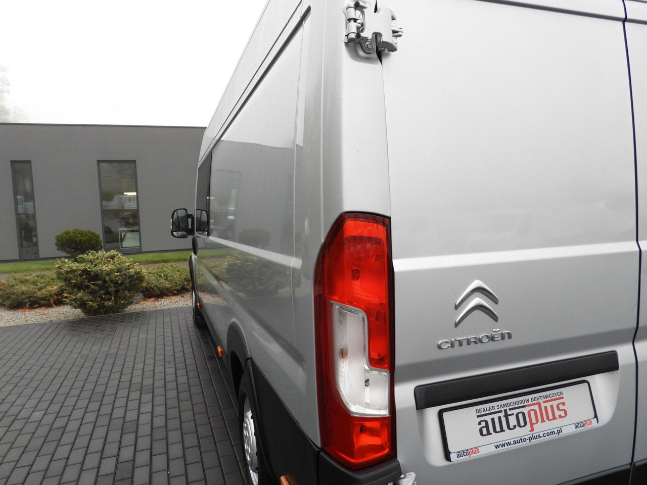 Лизинг на  Citroën JUMPER KASTENWAGEN DOPPELKABINE 7 SITZE TEMPOMAT Citroën JUMPER KASTENWAGEN DOPPELKABINE 7 SITZE TEMPOMAT: снимка 16