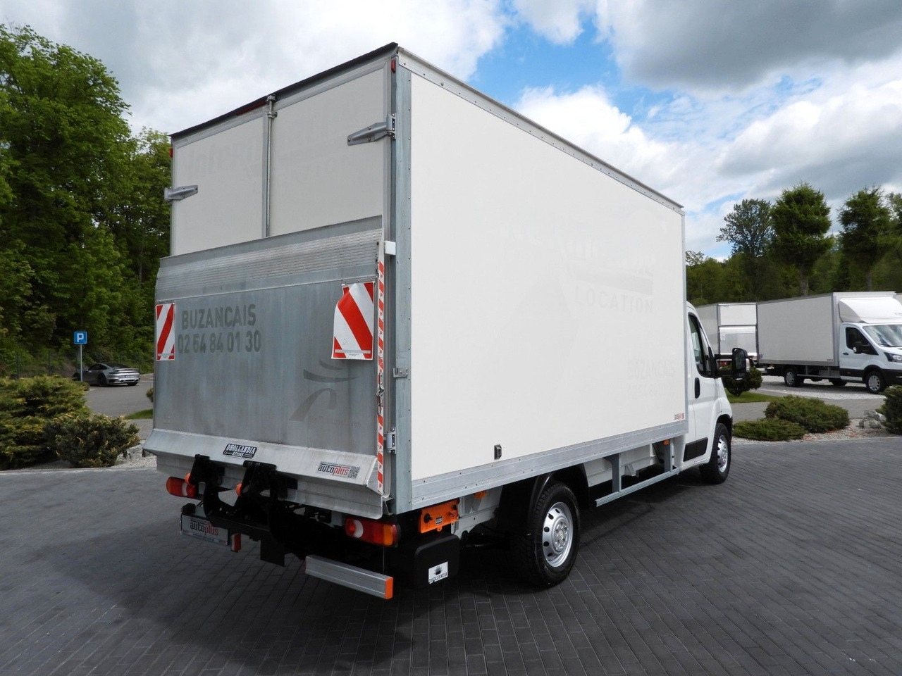 Citroën JUMPER KOFFER AUFZUG 8 PALETTEN TEMPOMAT NAVI Citroën JUMPER KOFFER AUFZUG 8 PALETTEN TEMPOMAT NAVI - Лекотоварен автомобил фургон: снимка 3 Citroën JUMPER KOFFER AUFZUG 8 PALETTEN TEMPOMAT NAVI Citroën JUMPER KOFFER AUFZUG 8 PALETTEN TEMPOMAT NAVI - Лекотоварен автомобил фургон: снимка 3