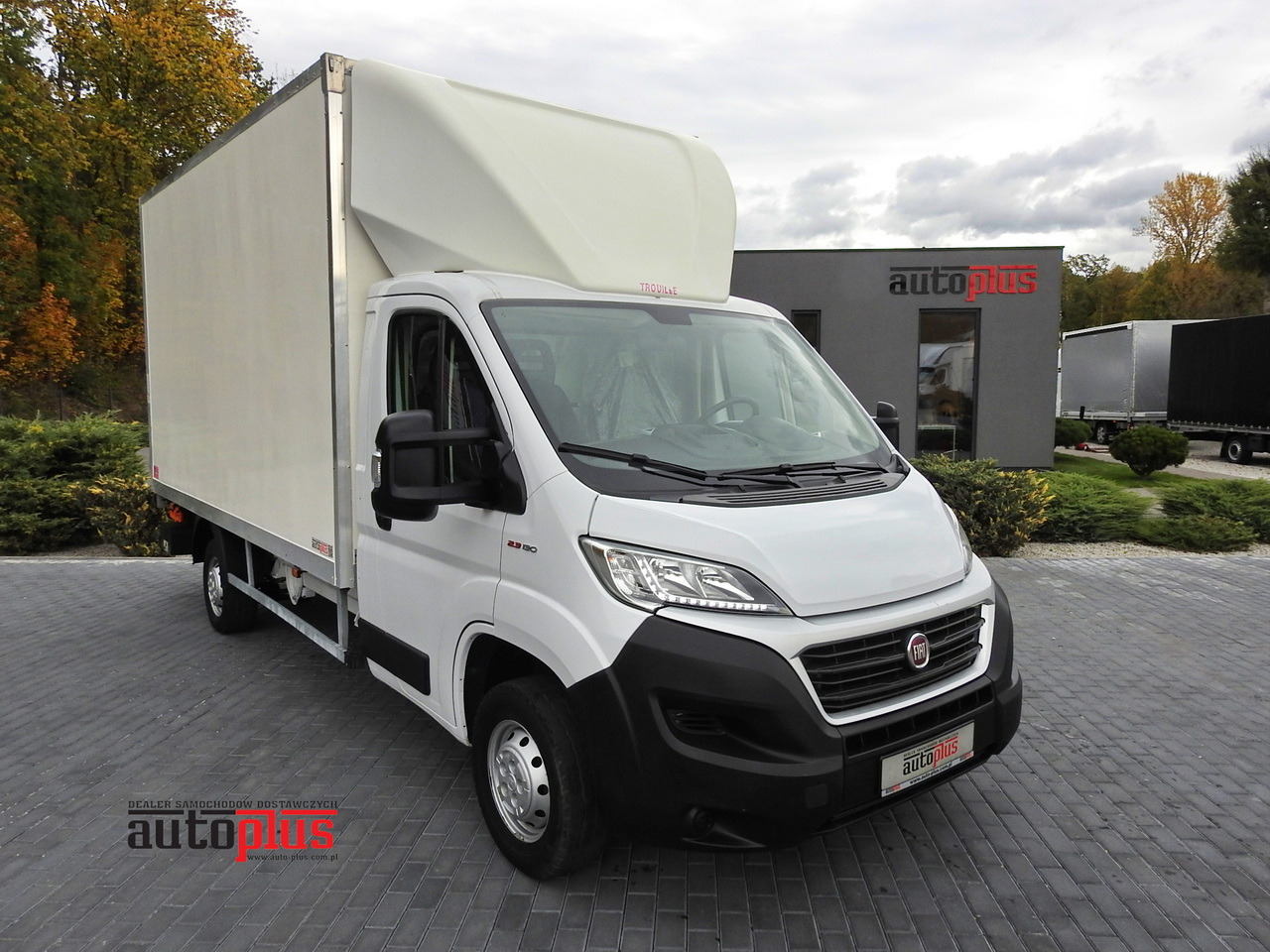 FIAT DUCATO BOX LIFT 8 PALLETS CRUISE CONTROL NAVIGATION AIR CONDITIONING LED LIGHTS 130HP - Лекотоварен автомобил фургон: снимка 1 FIAT DUCATO BOX LIFT 8 PALLETS CRUISE CONTROL NAVIGATION AIR CONDITIONING LED LIGHTS 130HP - Лекотоварен автомобил фургон: снимка 1