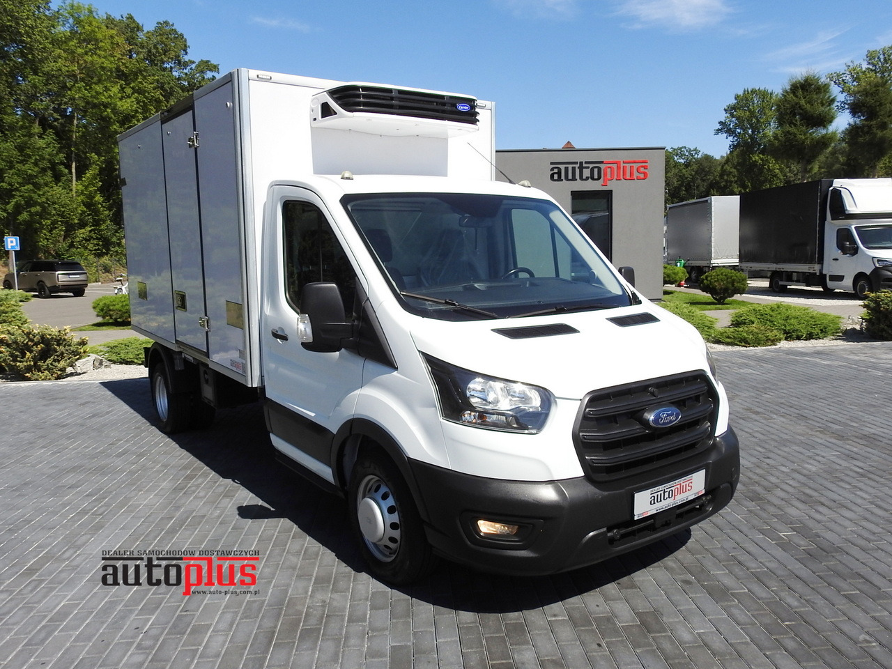 FORD TRANSIT REGRIGERATOR BOX 0*C POWER SUPPLY 230V CRUISE CONTROL AIR CONDITIONING TWIN WHEELS 170HP - Хладилен бус: снимка 1 FORD TRANSIT REGRIGERATOR BOX 0*C POWER SUPPLY 230V CRUISE CONTROL AIR CONDITIONING TWIN WHEELS 170HP - Хладилен бус: снимка 1