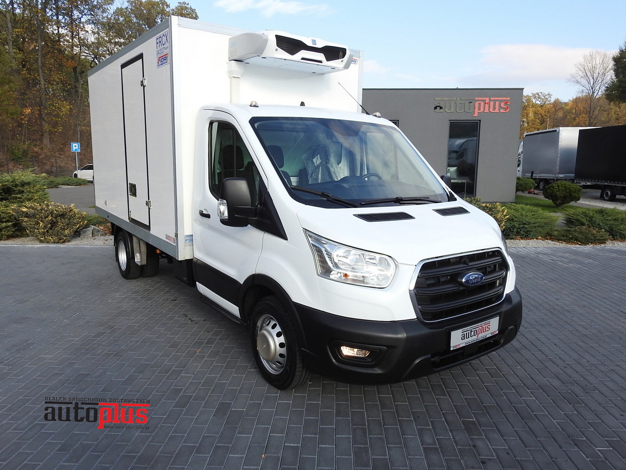 FORD TRANSIT REGRIGERATOR BOX -10*C POWER SUPPLY 230V CRUISE CONTROL AIR CONDITIONING LED LIGHTS PNEUMATICS TWIN WHEELS 130HP - Хладилен бус: снимка 1 FORD TRANSIT REGRIGERATOR BOX -10*C POWER SUPPLY 230V CRUISE CONTROL AIR CONDITIONING LED LIGHTS PNEUMATICS TWIN WHEELS 130HP - Хладилен бус: снимка 1
