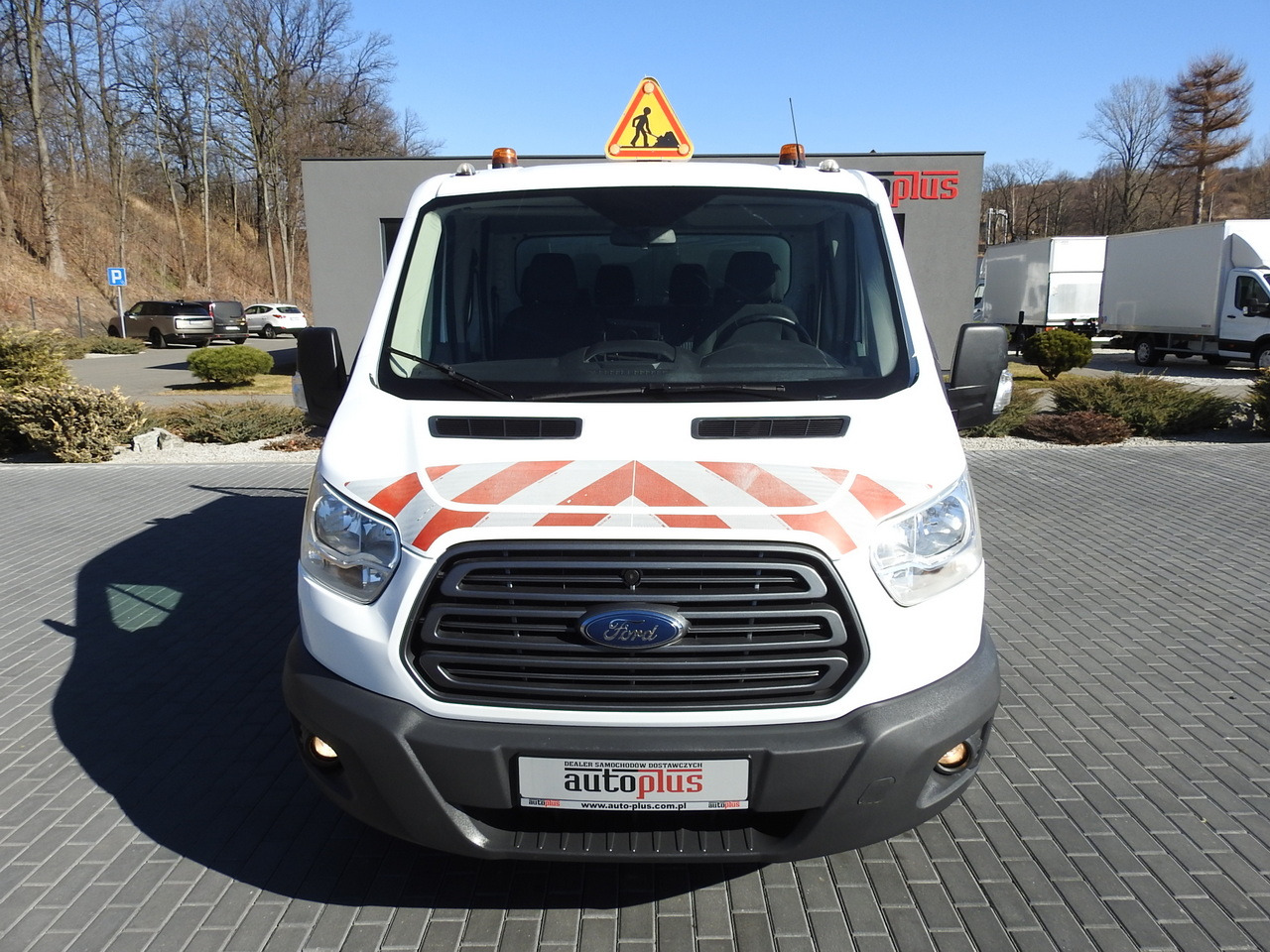 FORD TRANSIT TIPPER DOUBLE CABIN DOKA 6 SEATS CRUISE CONTROL AIR CONDITIONING 130HP - Бус самосвал: снимка 5 FORD TRANSIT TIPPER DOUBLE CABIN DOKA 6 SEATS CRUISE CONTROL AIR CONDITIONING 130HP - Бус самосвал: снимка 5